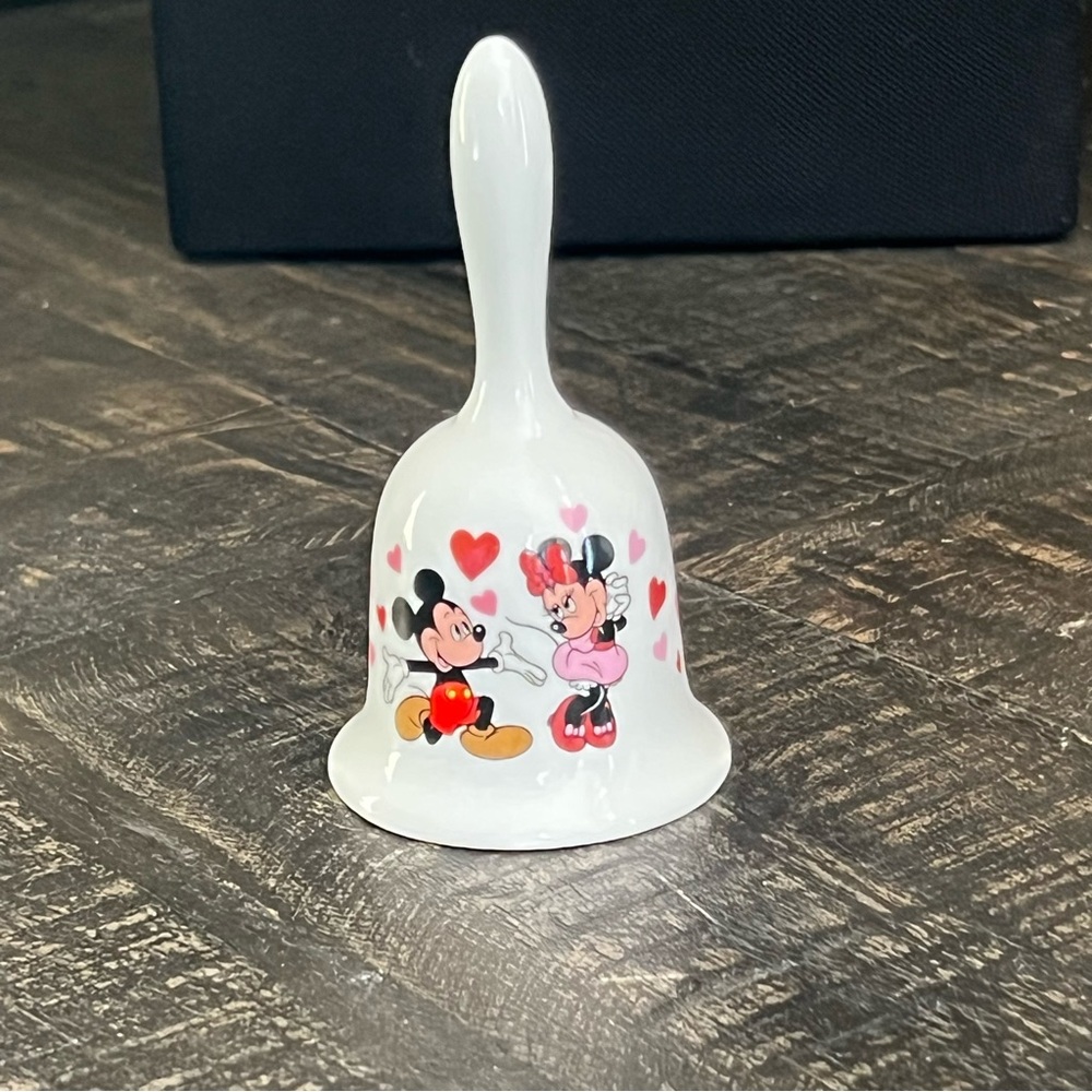 💥Disney White and Red Mickey &‎ Minnie Bell💥